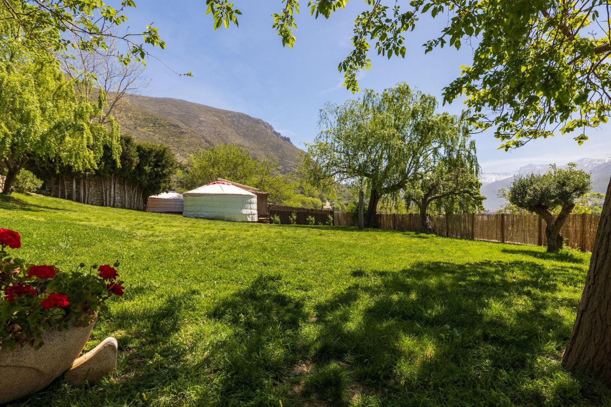 Casa Rural Alba Montis Güéjar Sierra Eksteriør billede